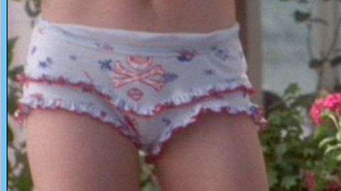 Pic: Alyssa Milano in Kiss the Bride (2002)