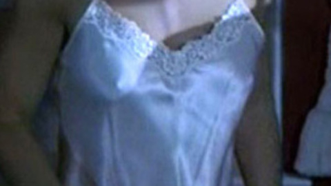 Pic: Alyssa Milano in Diamond Hunters