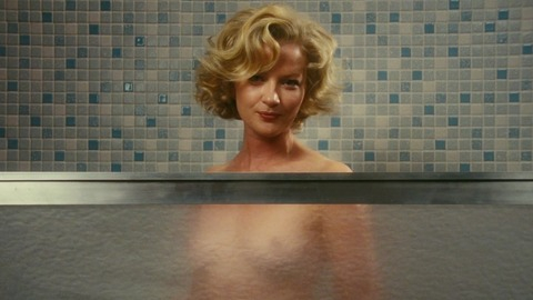 Pic: Gretchen Mol in An American Affair