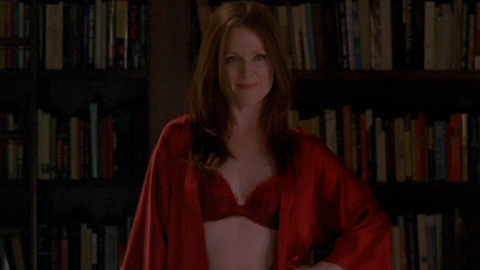 Pic: Julianne Moore in 30 Rock
