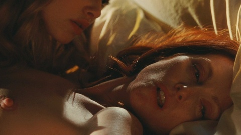 Pic: Julianne Moore in Chloe