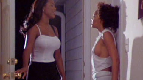 Pic: Gretchen Palmer in Trois