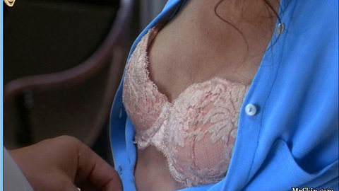 Pic: Anne Parillaud in Shattered Image (1998)