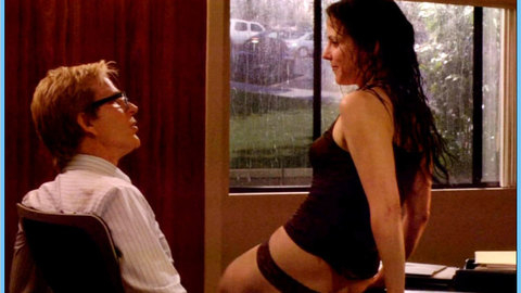 Pic: Mary-Louise Parker in Weeds