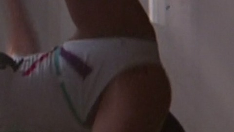 Pic: Sarah Jessica Parker in Girls Just Want to Have Fun