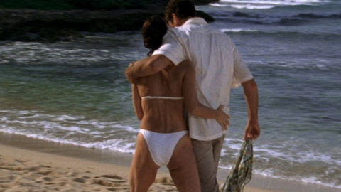 Pic: Alexandra Paul in Baywatch: Hawaiian Wedding