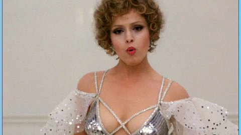 Pic: Bernadette Peters in Pennies from Heaven