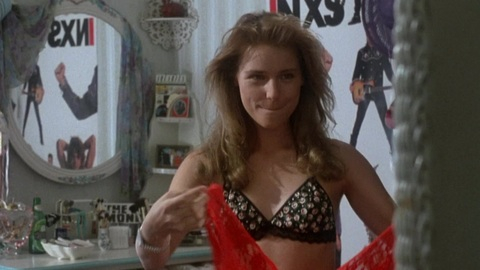 Pic: Dedee Pfeiffer in The Horror Show