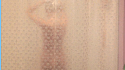 Pic: Dedee Pfeiffer in The Horror Show