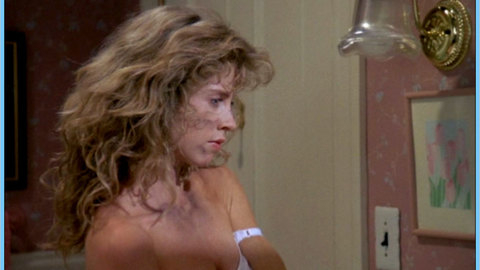 Pic: Julianne Phillips in Fletch Lives (1989)