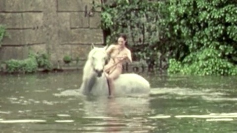 Pic: Amanda Plummer in 8 ½ Women