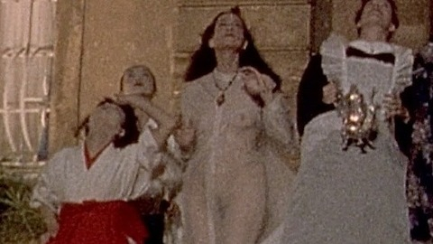 Pic: Amanda Plummer in 8 ½ Women