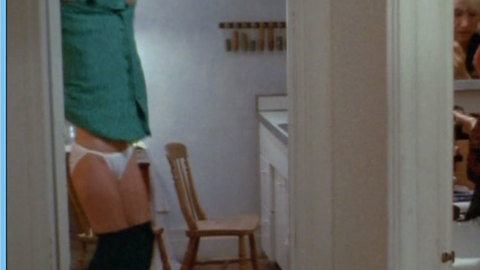 Pic: Paulina Porizkova in Anna