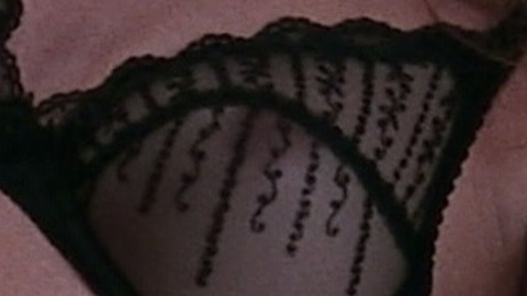 Pic: Annie Potts in Who's Harry Crumb?