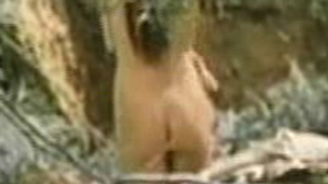 Pic: Stefanie Powers in Little Moon and Jud McGraw (1976)