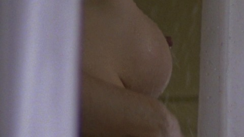 Pic: Kelly Preston in Love Is a Gun