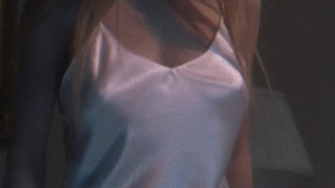 Pic: Kelly Preston in Twins