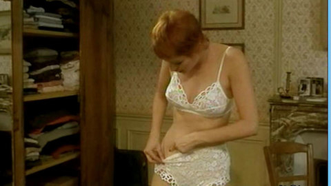 Pic: Molly Ringwald in Enfants de Salaud