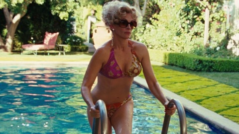 Pic: Julia Roberts in Charlie Wilson's War