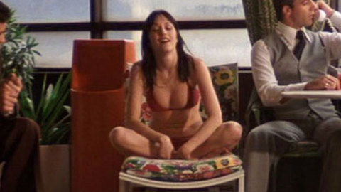 Pic: Tanya Roberts in Fingers