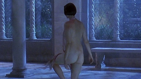Pic: Isabella Rossellini in Death Becomes Her