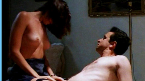 Pic: Jennifer Rubin in The Wasp Woman