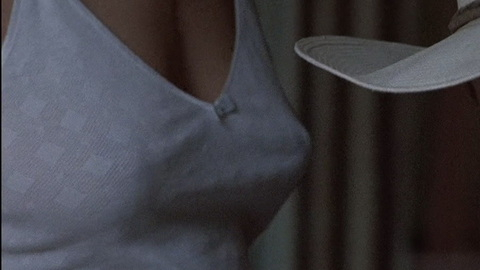 Pic: Meg Ryan in Flesh and Bone