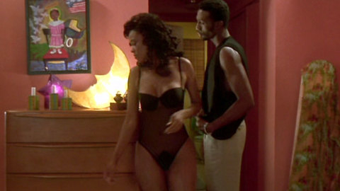 Pic: Lela Rochon in Waiting to Exhale