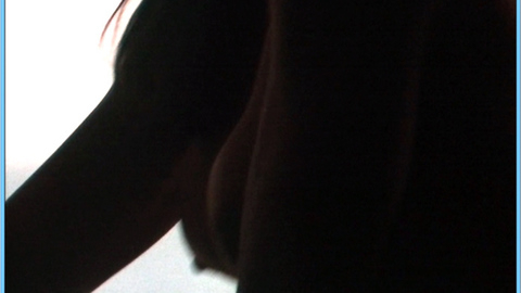 Pic: Tracy Scoggins in Alien Intruder