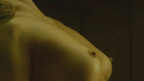 Pic: Aitana Sánchez-Gijón in La Carta esférica