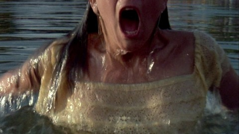 Pic: Lea Thompson in Jaws 3-D