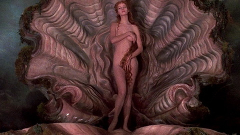 Pic: Uma Thurman in The Adventures of Baron Munchausen