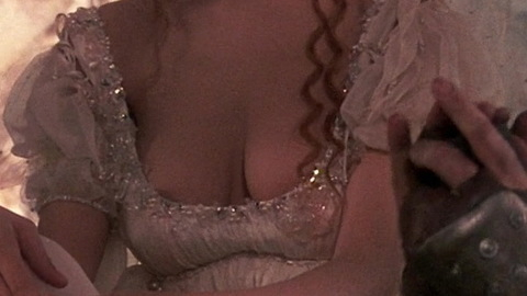 Pic: Uma Thurman in The Adventures of Baron Munchausen