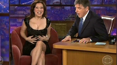 Pic: Jennifer Tilly in The Late Late Show with Craig Ferguson