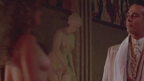 Pic: Nancy Travis in Married to the Mob