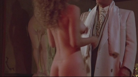 Pic: Nancy Travis in Married to the Mob
