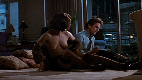 Pic: Jeanne Tripplehorn in Basic Instinct (1992)