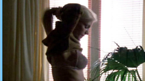 Pic: Shannon Tweed in Of Unknown Origin