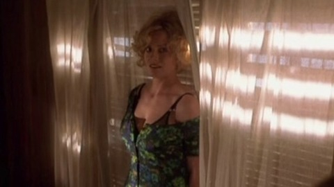Pic: Elisabeth Shue in Palmetto (1998)