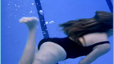 Pic: Alicia Silverstone in True Crime