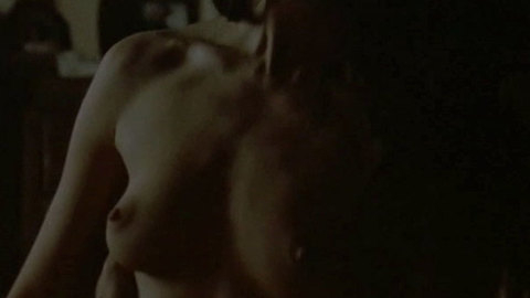 Pic: Madeleine Stowe in Unlawful Entry