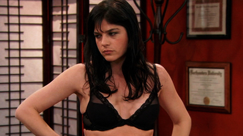 Pic: Selma Blair in Anger Management