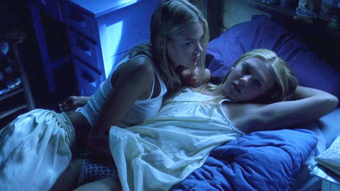 Pic: Dominique Swain in Happy Campers