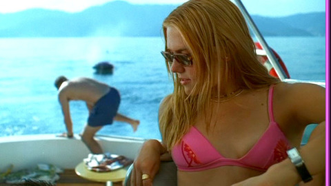 Pic: Dominique Swain in Dead in the Water
