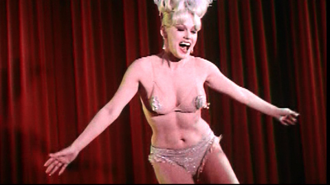 Pic: Mamie Van in 3 Nuts in Search of a Bolt