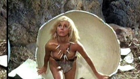 Pic: Victoria Vetri in When Dinosaurs Ruled the Earth