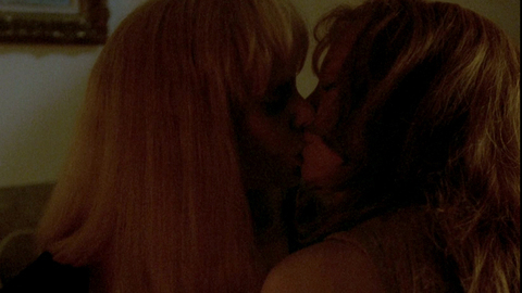 Pic: Lesley Ann Warren in Color of Night