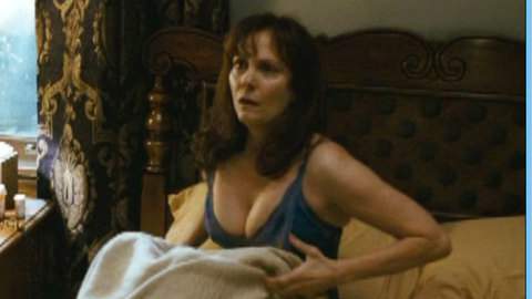 Pic: Lesley Ann Warren in 10th & Wolf