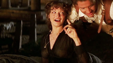 Pic: Rachel Weisz in The Mummy