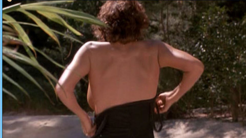 Pic: Raquel Welch in Trouble in Paradise